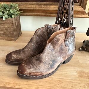 Diba True Distressed‎ Leather Ankle Boots